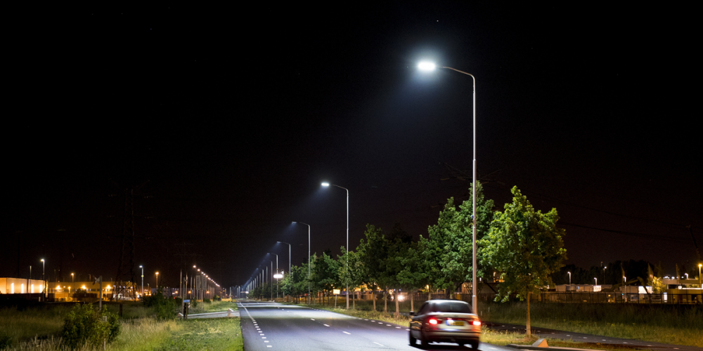 wenselijk bossen Geld lenende Smart Lighting: de lantaarnpaal van de toekomst denkt mee - De Makers van  Morgen
