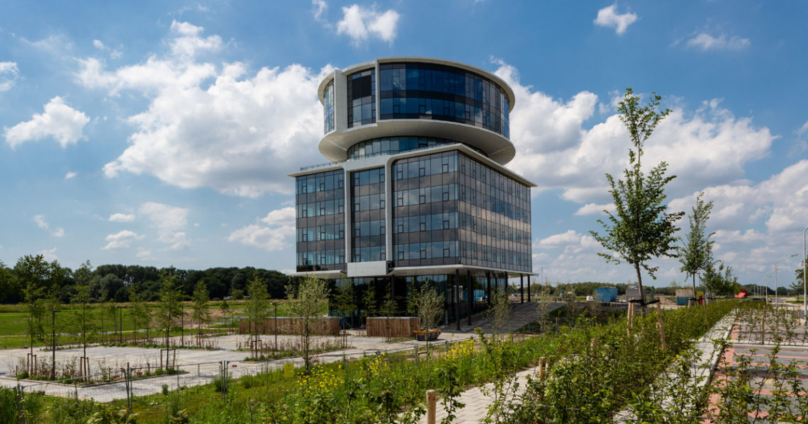 Markant-gebouw-Fokker-buitenzijde