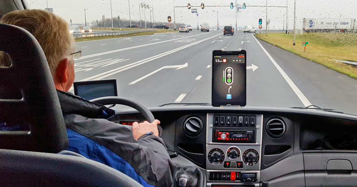 Stoplicht-vanuit-de-vrachtwagen