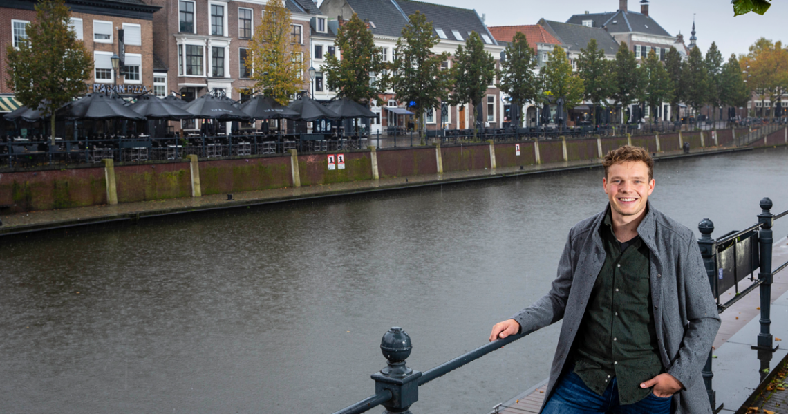 buitenfoto-bij-de-kademuren